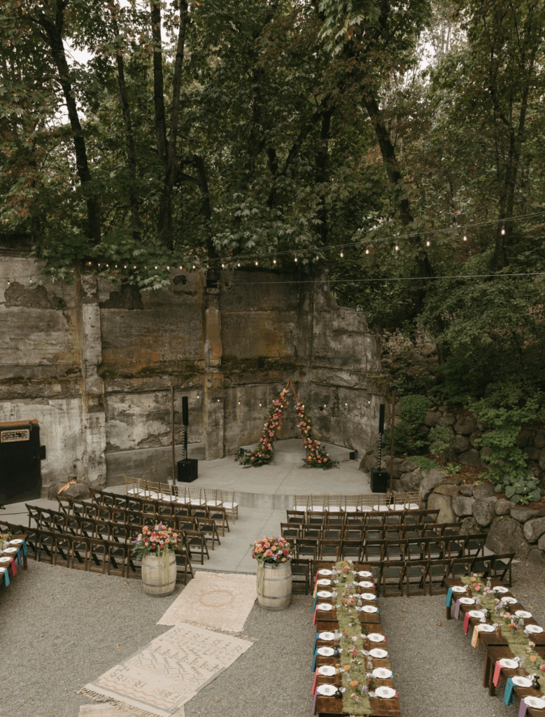 the ruins wedding venue in hood river oregon
