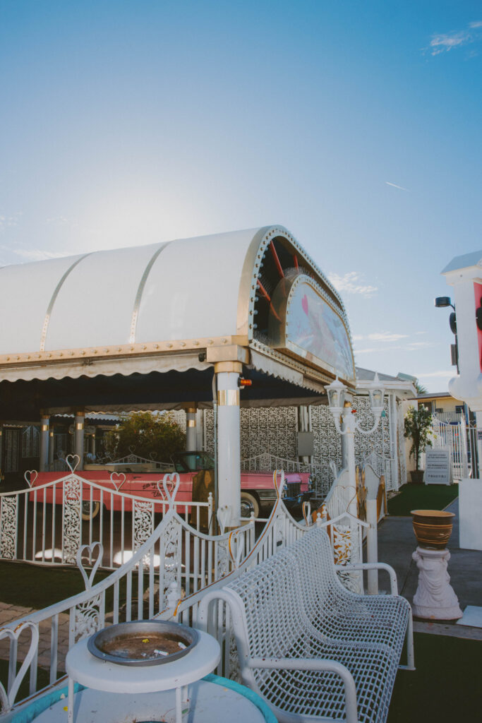 little white chapel las vegas pink car wedding